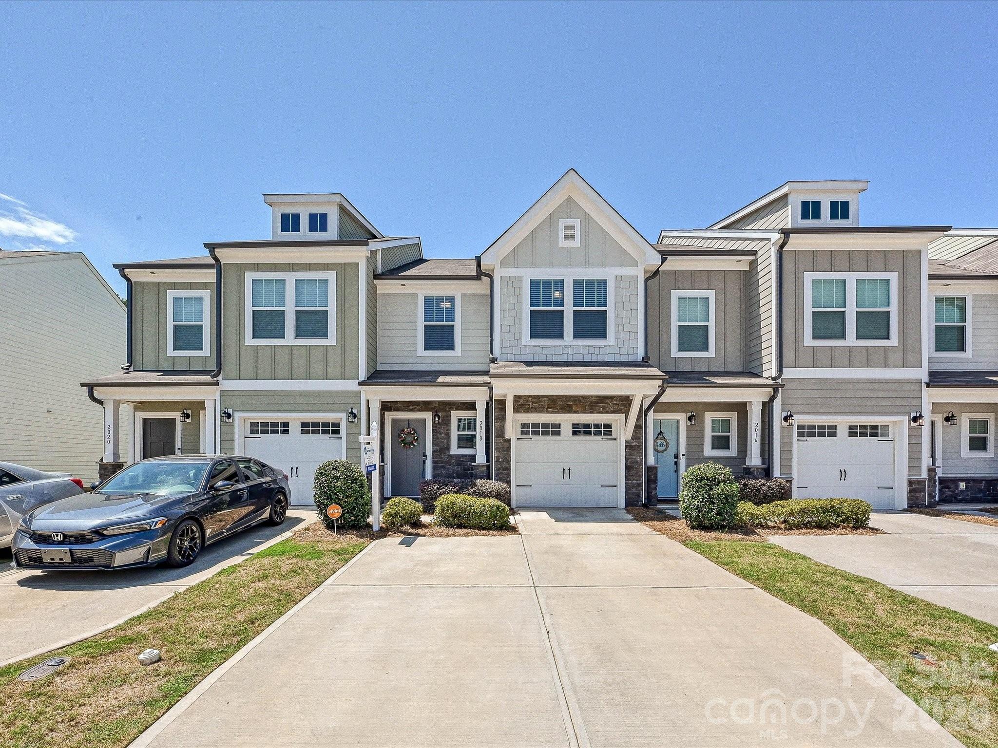 2018 Crooked Oak Lane