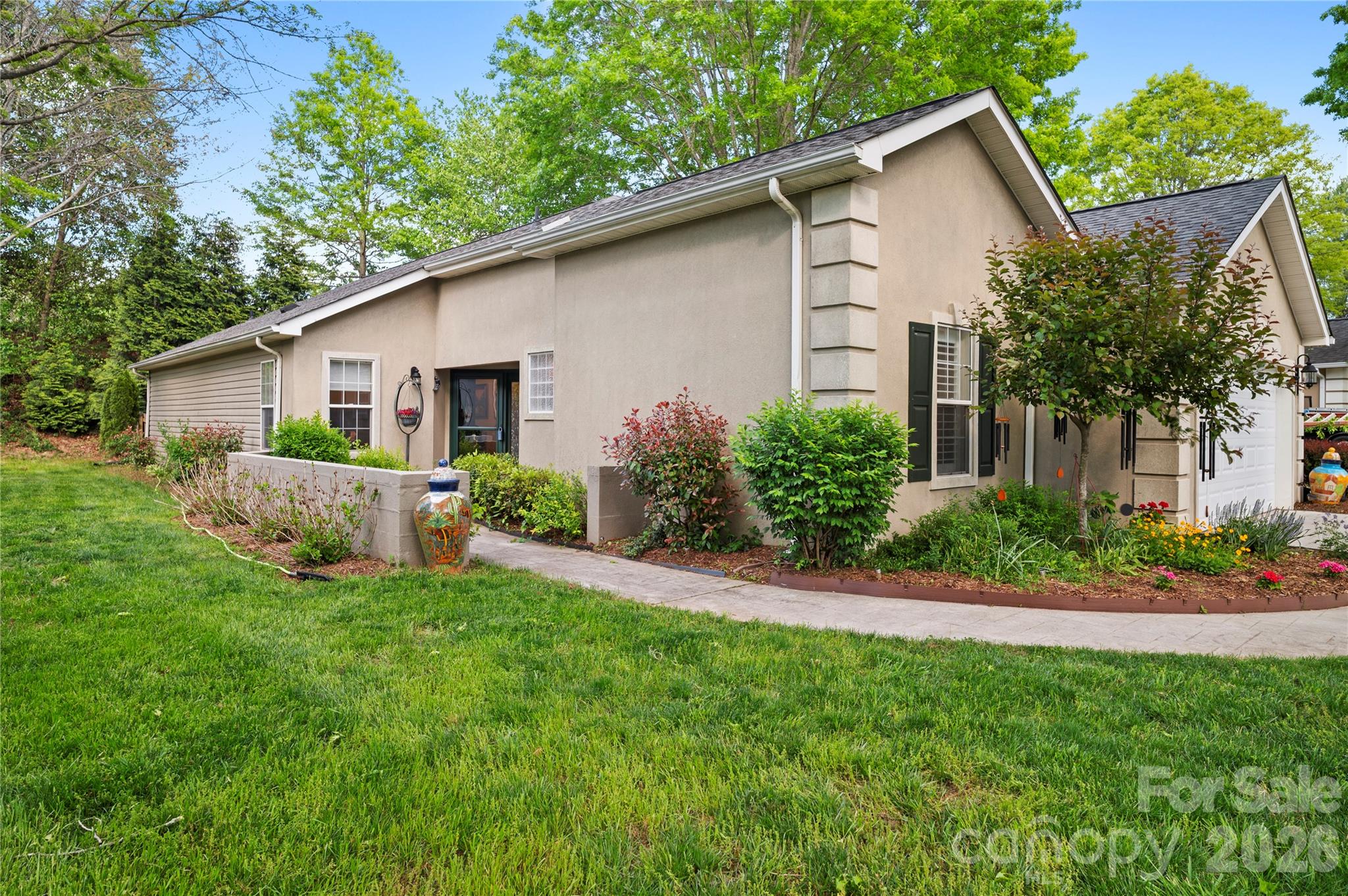 75 Stonebridge Drive