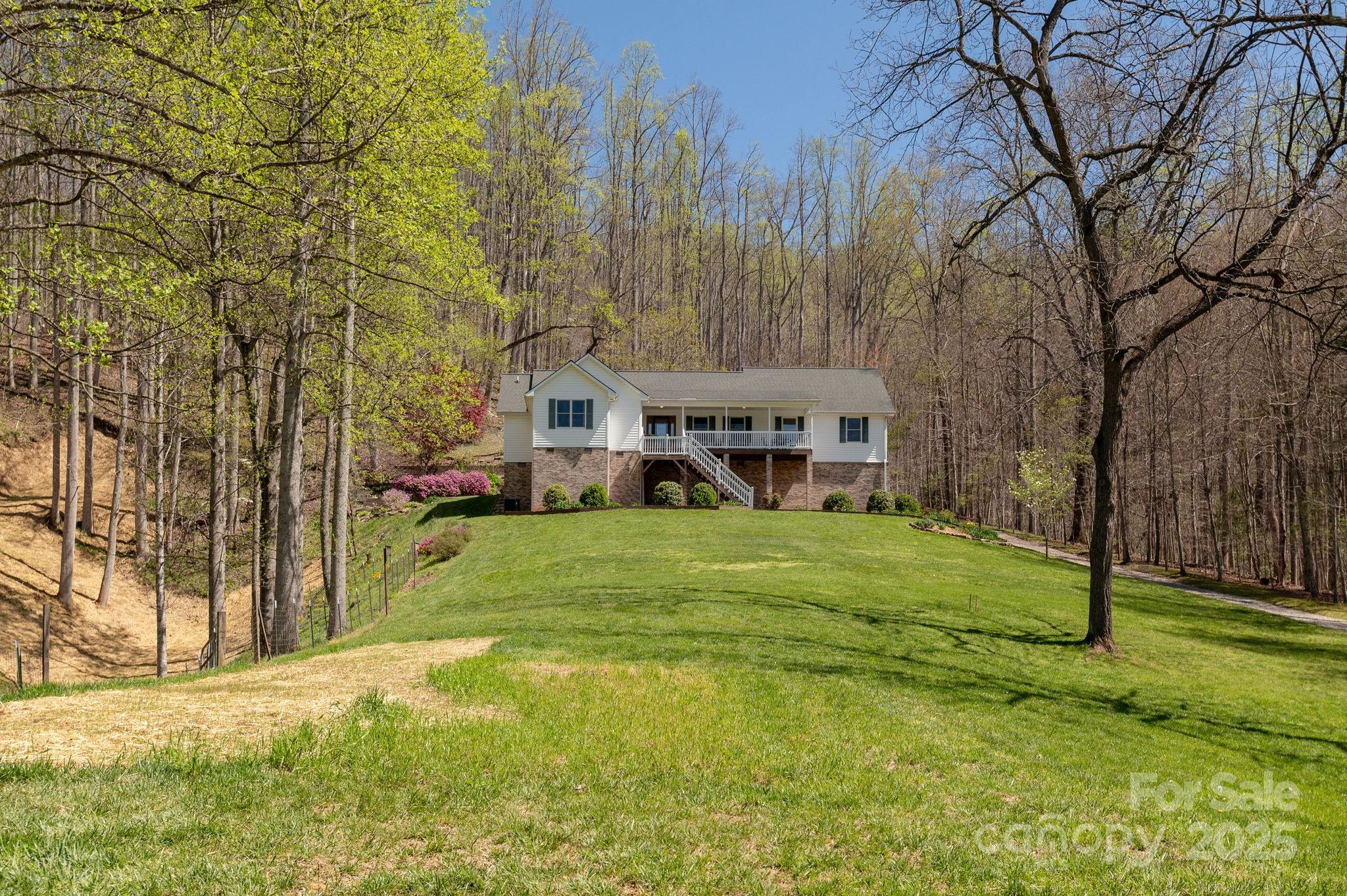 34 Garren Mountain Lane