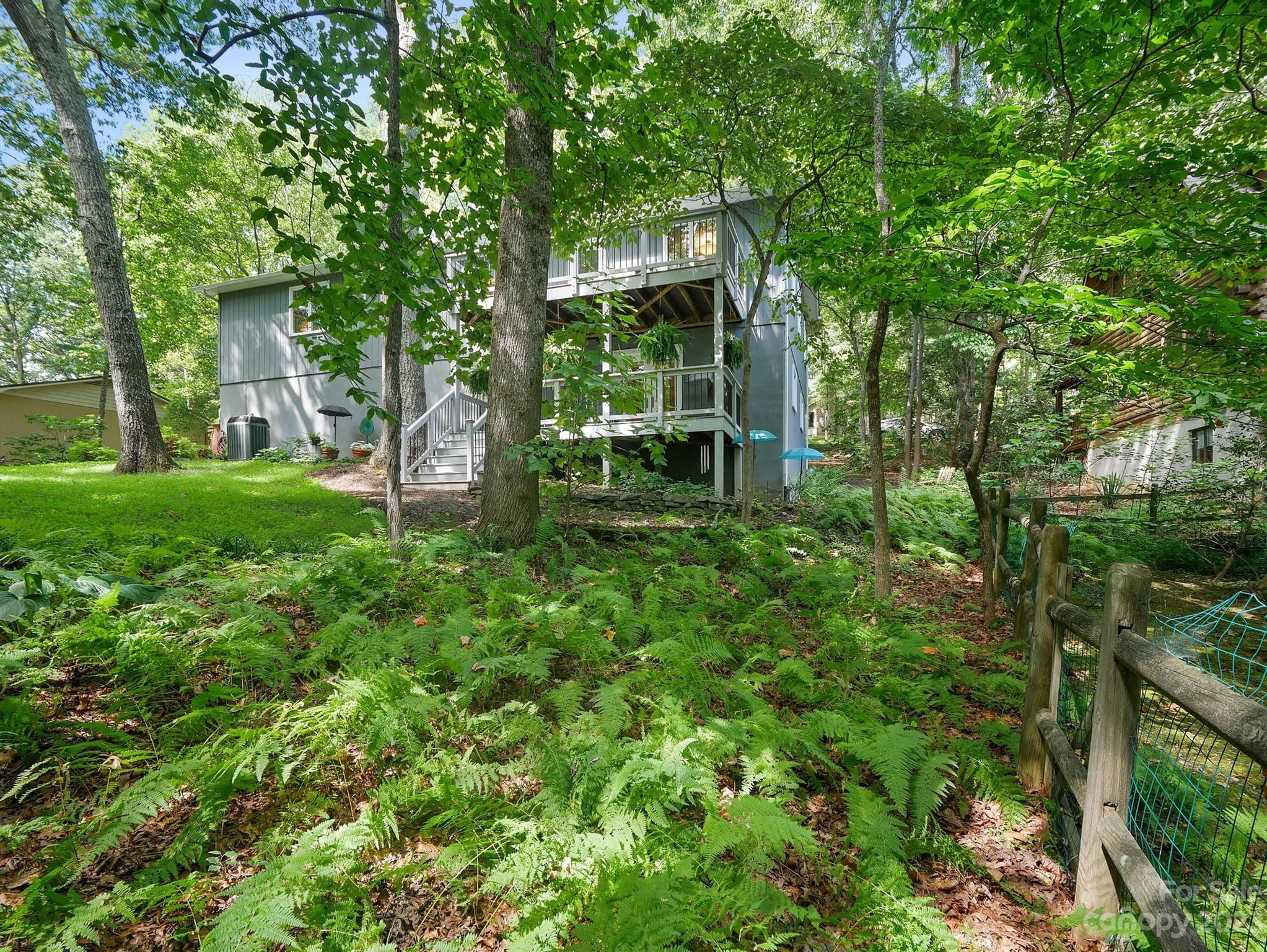 Hickory Hills - Residential