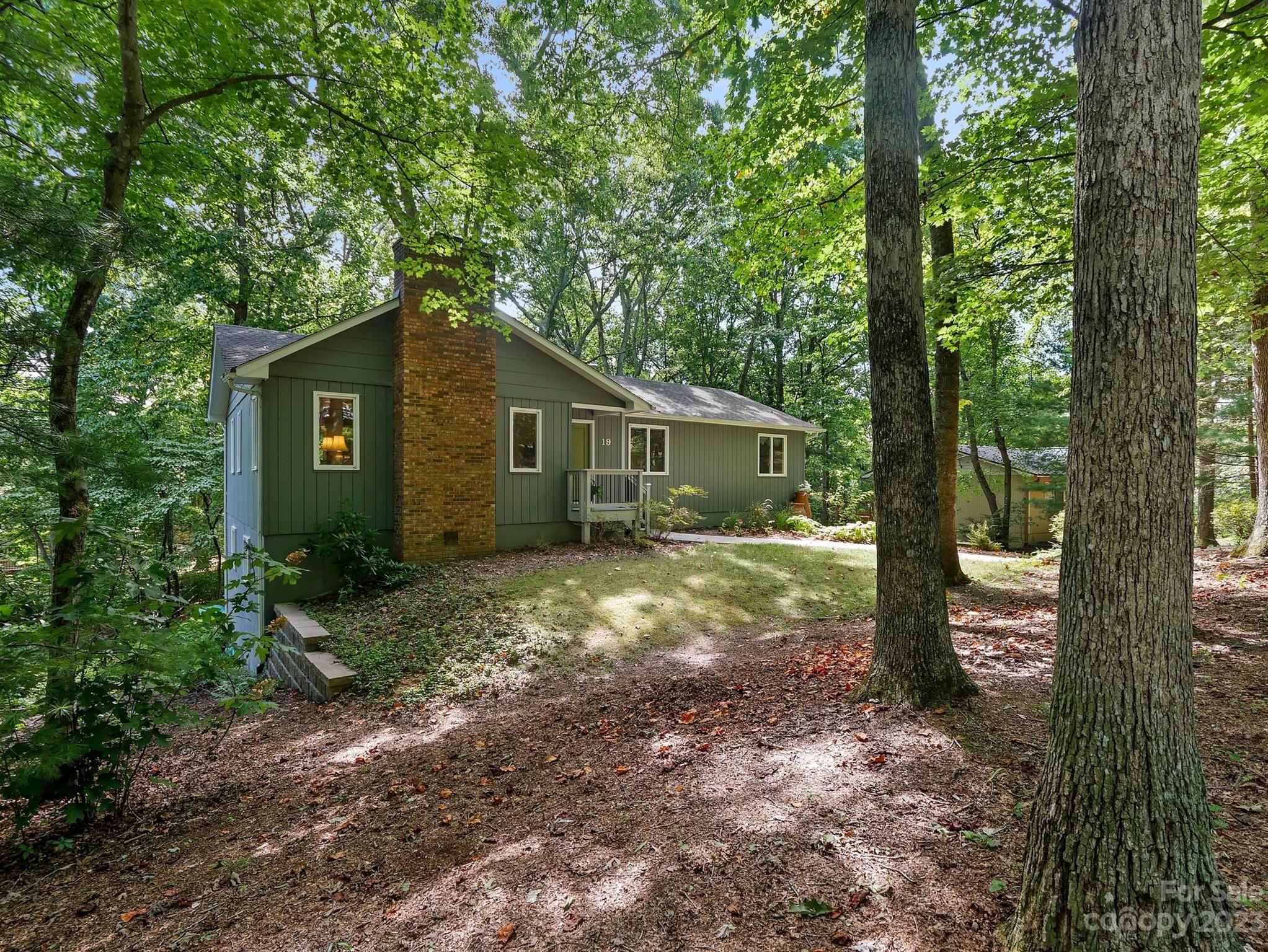 Hickory Hills - Residential