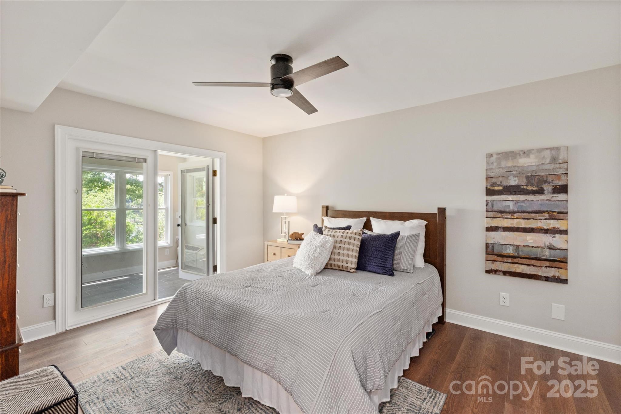 Tega Cay - Residential