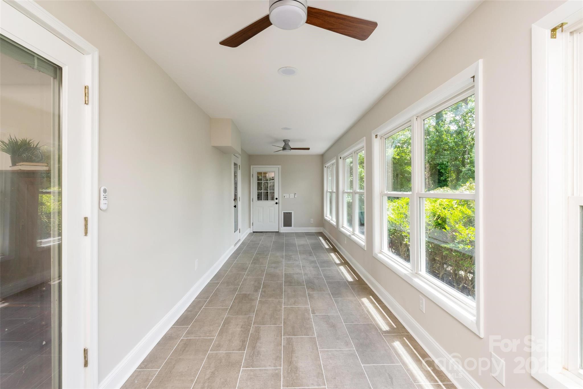 Tega Cay - Residential