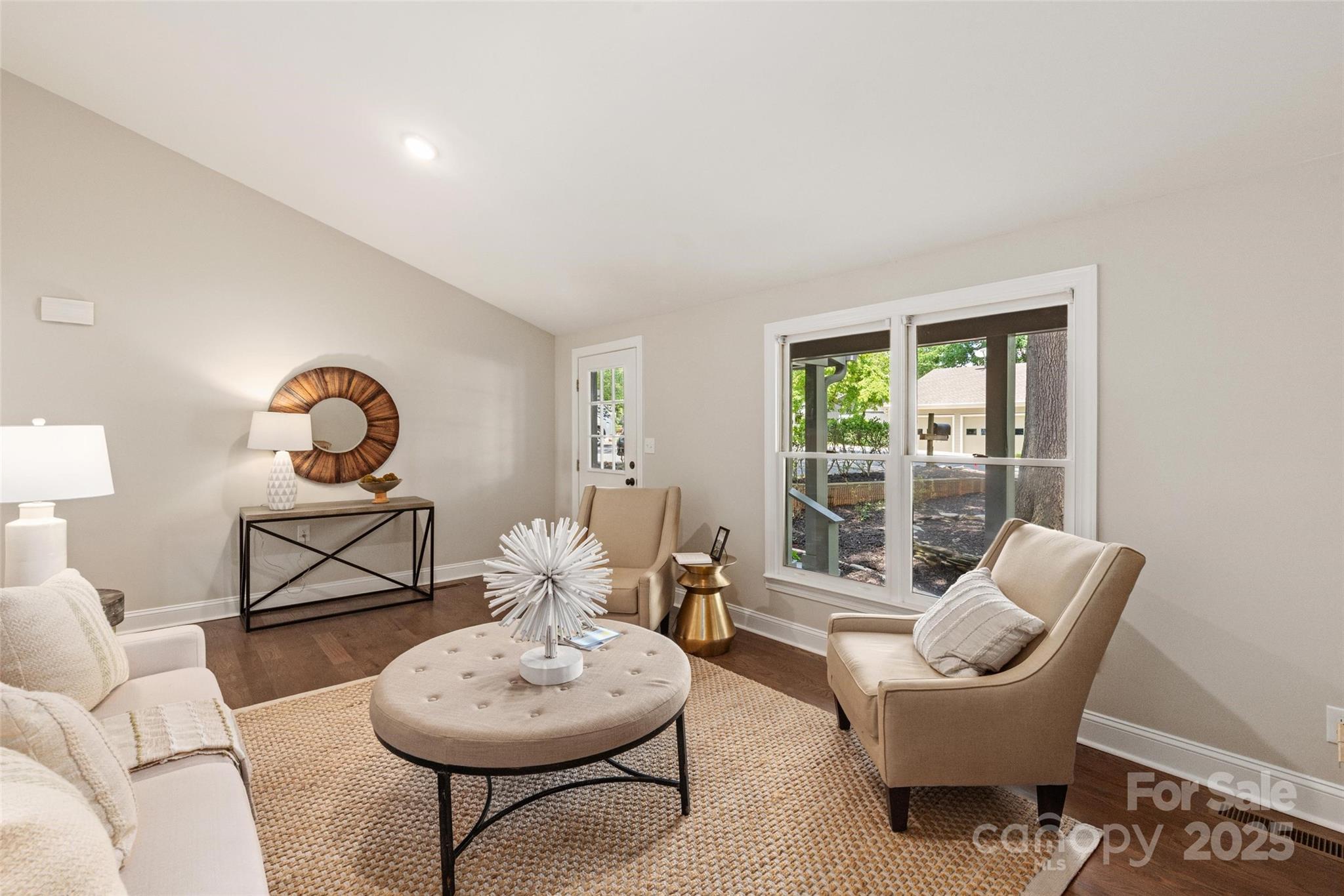 Tega Cay - Residential