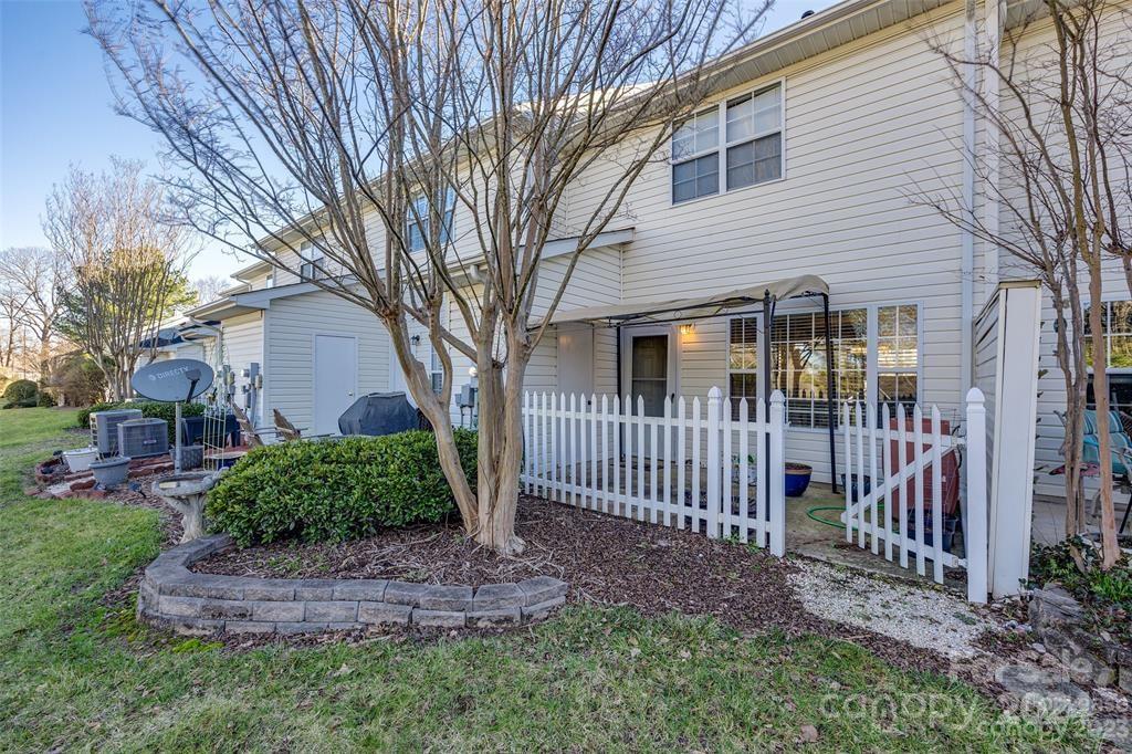 Melrose Townhomes - Residential