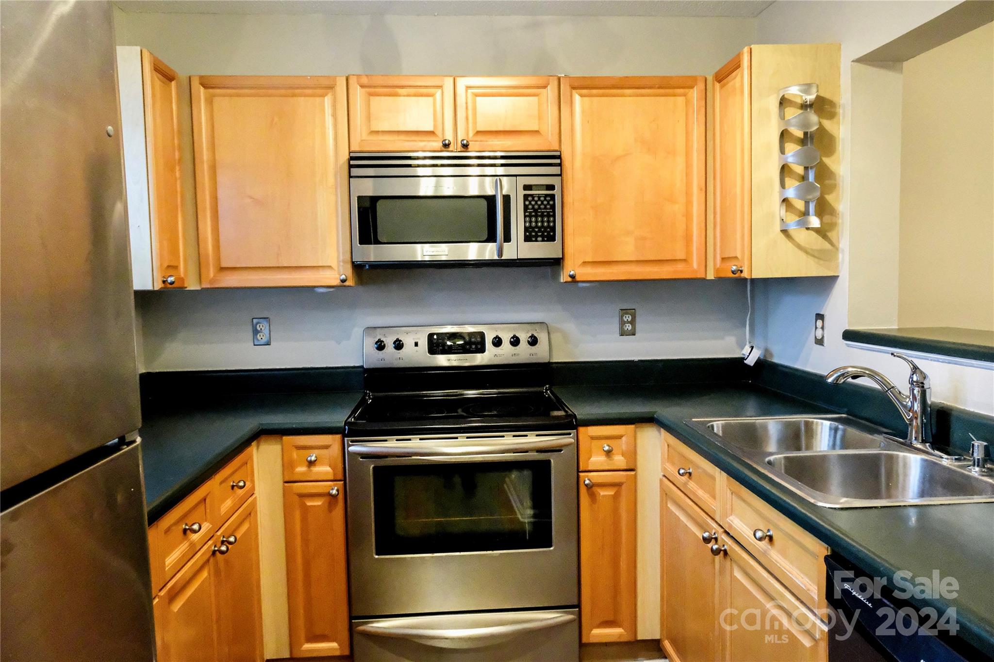 Melrose Townhomes - Residential