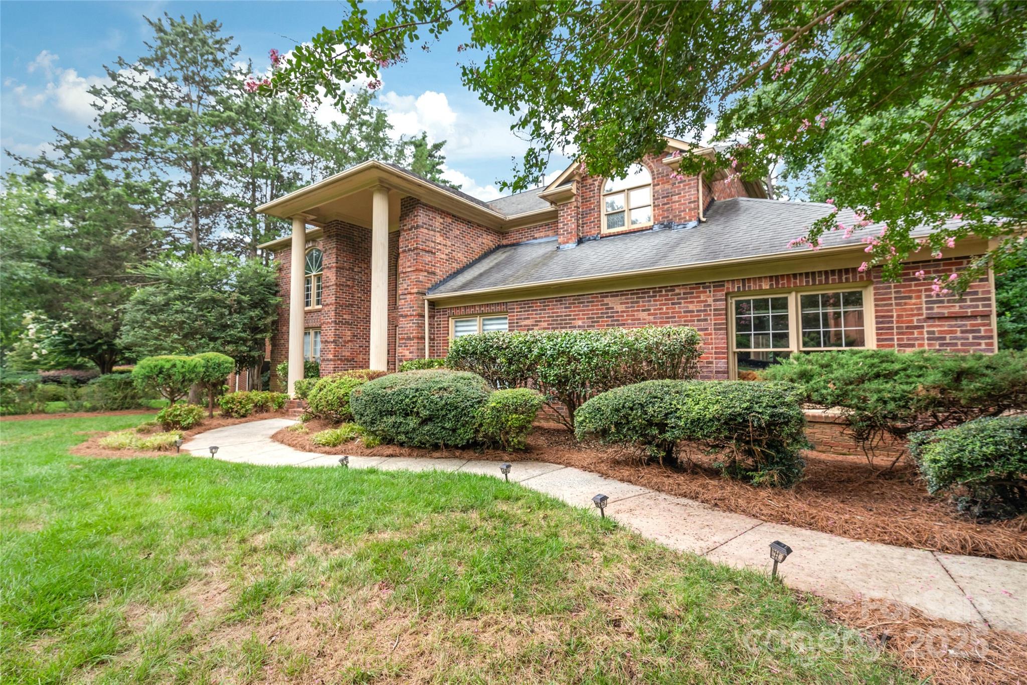 8600 Brownes Pond Lane