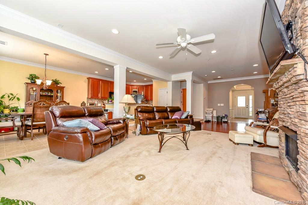 Lake Shore - Residential