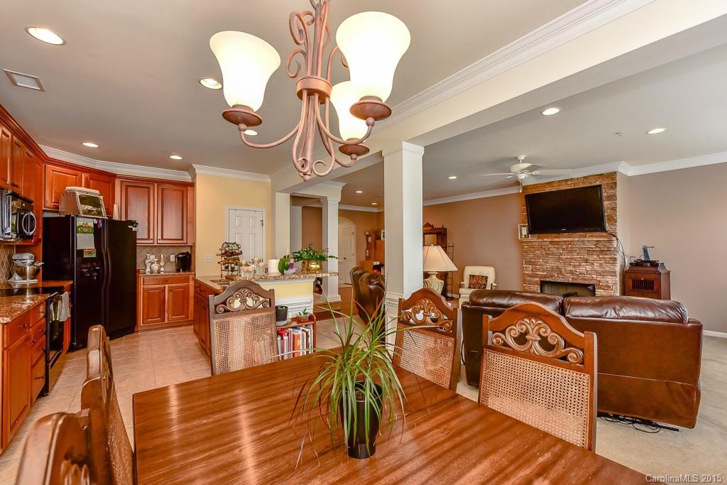 Lake Shore - Residential