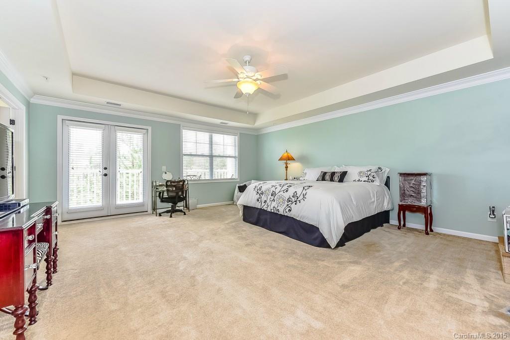 Lake Shore - Residential