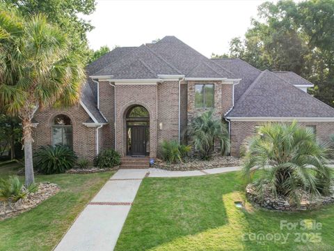 15708 Eagleview Drive Charlotte NC 28278