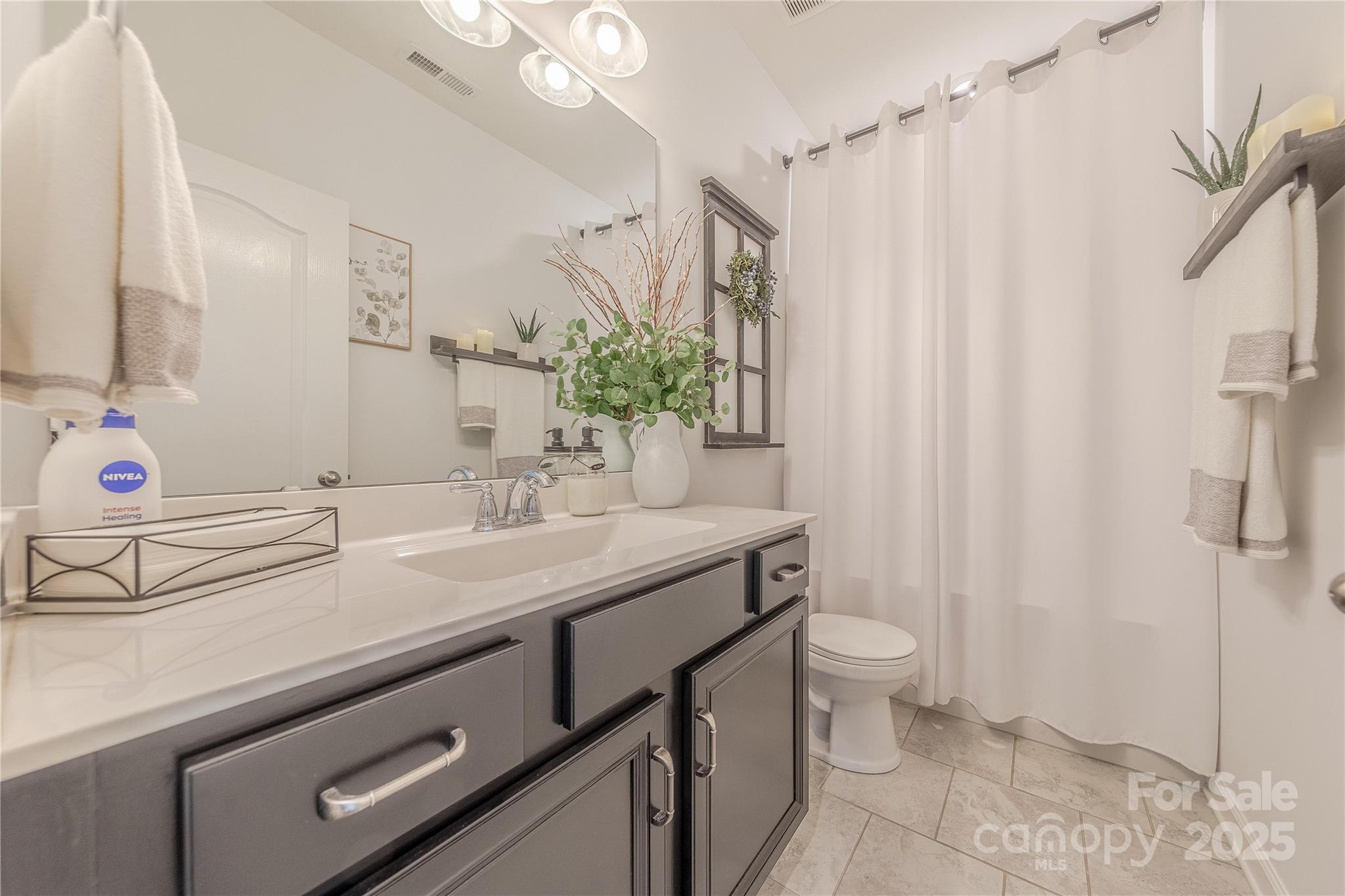 The Preserve At Riverchase - Residential