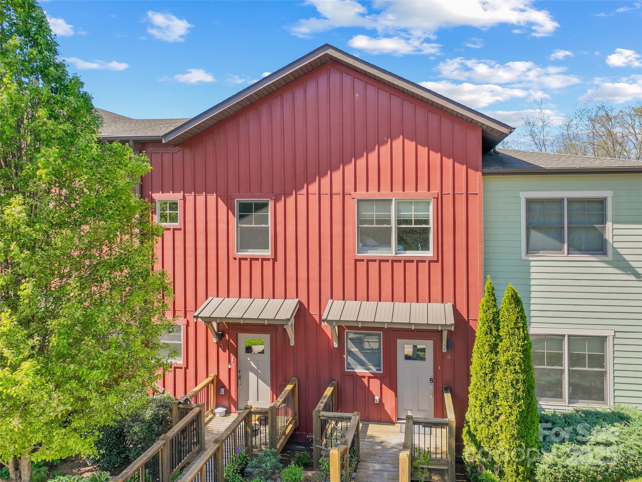 200 N Skyloft Drive 3