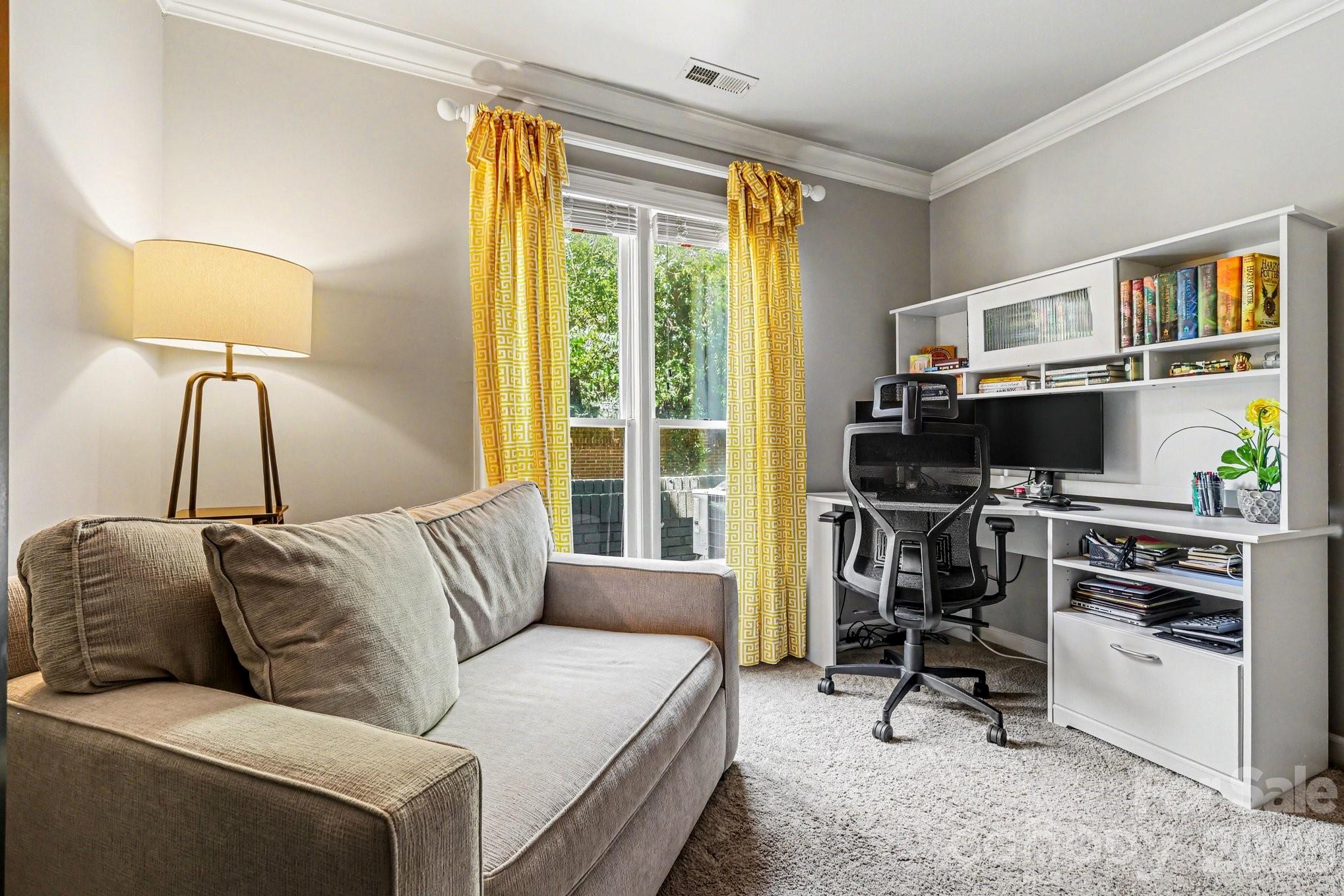 601 Queens Condominiums - Residential