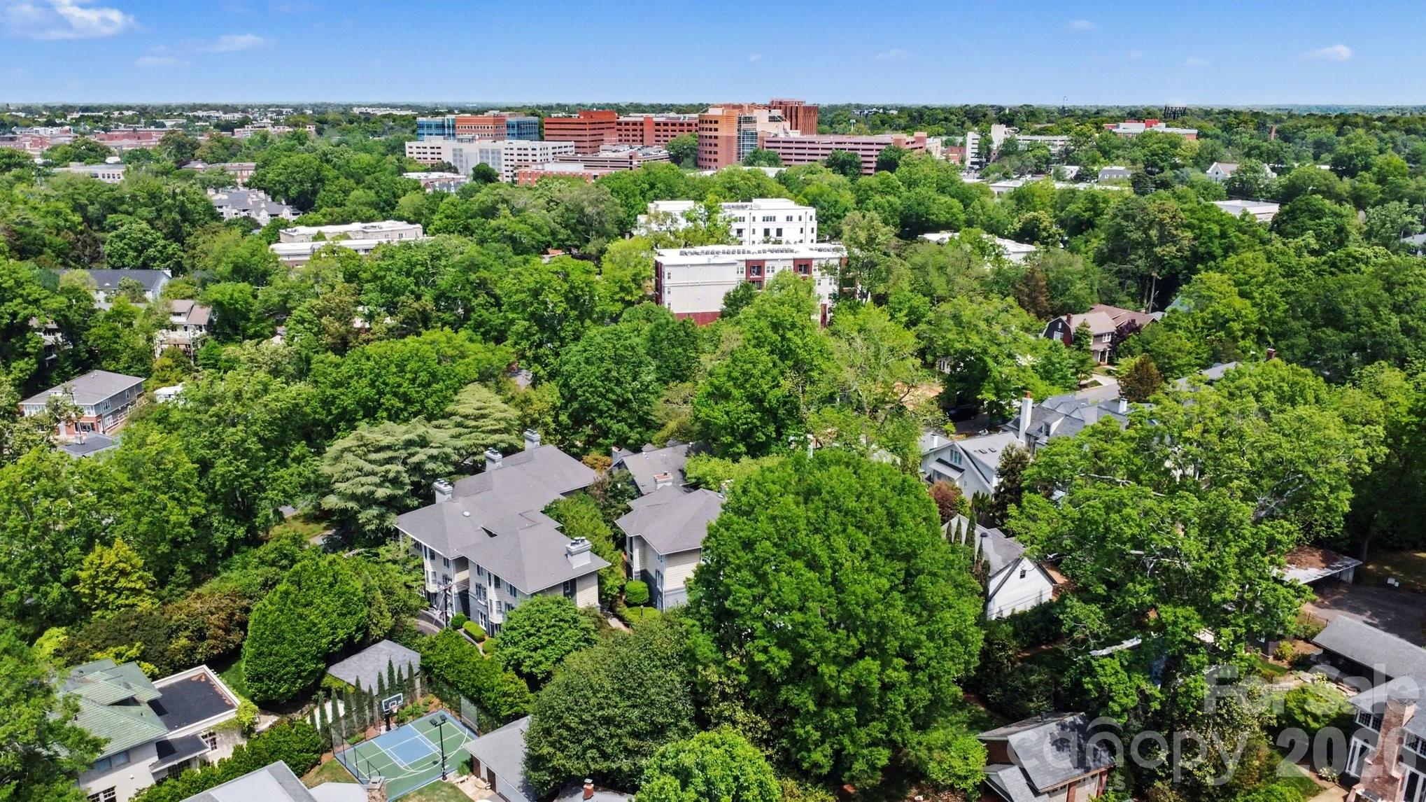 601 Queens Condominiums - Residential