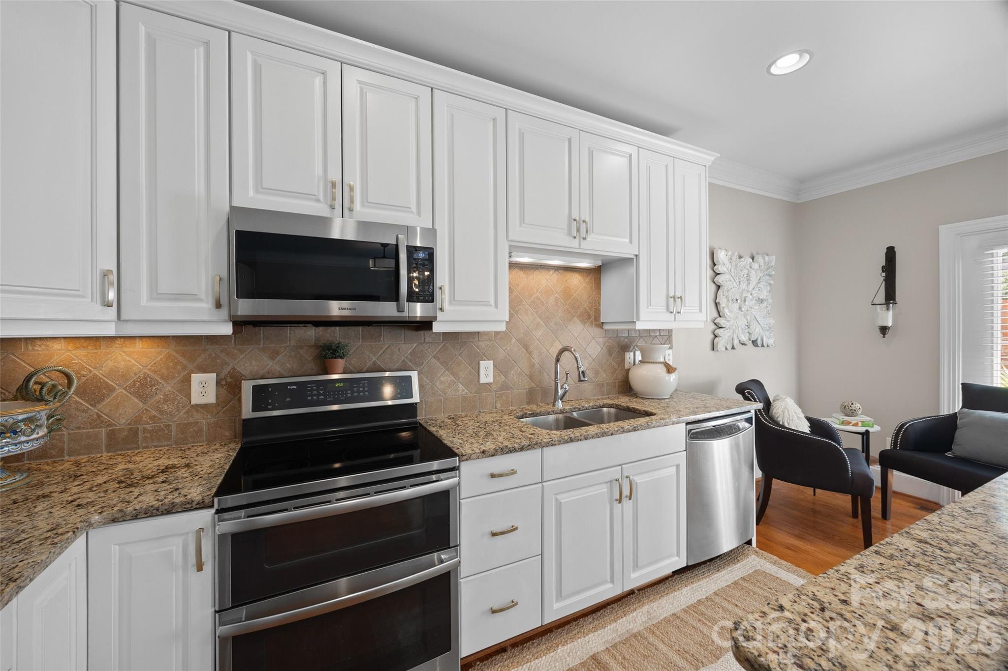 Beacon Knoll Villas - Residential