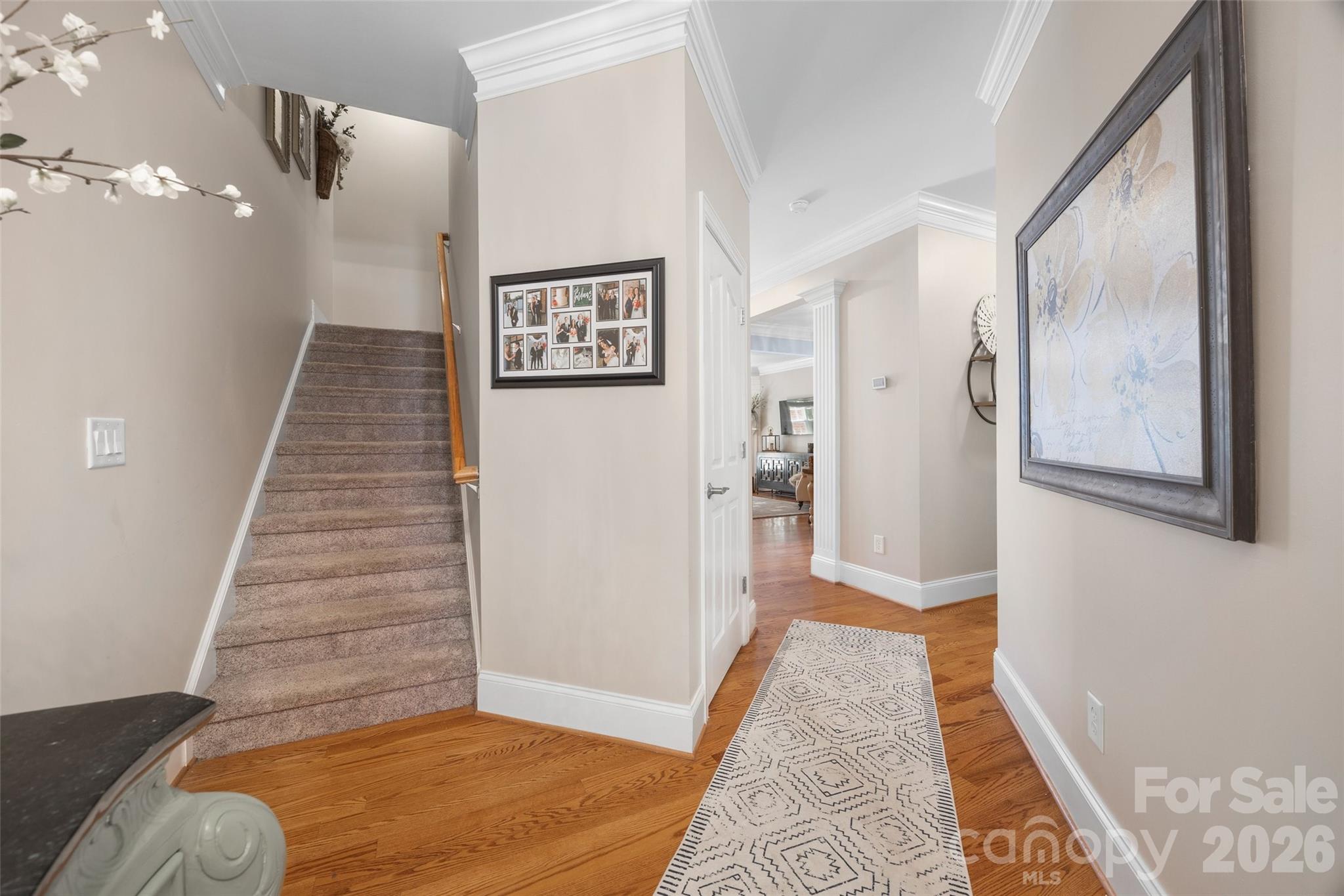 144 Villa Lake Drive