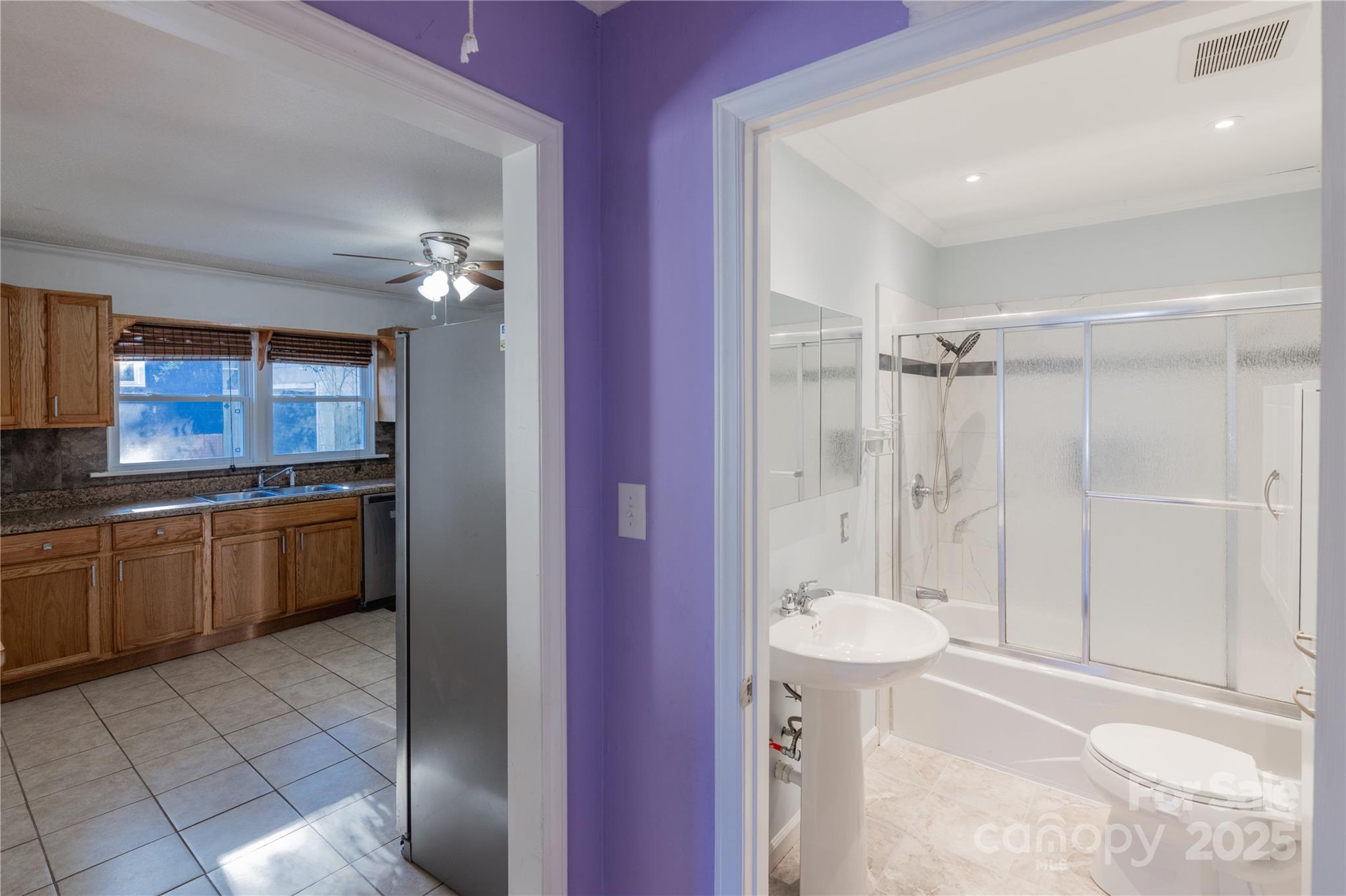 COLLEGE PARK - Residential