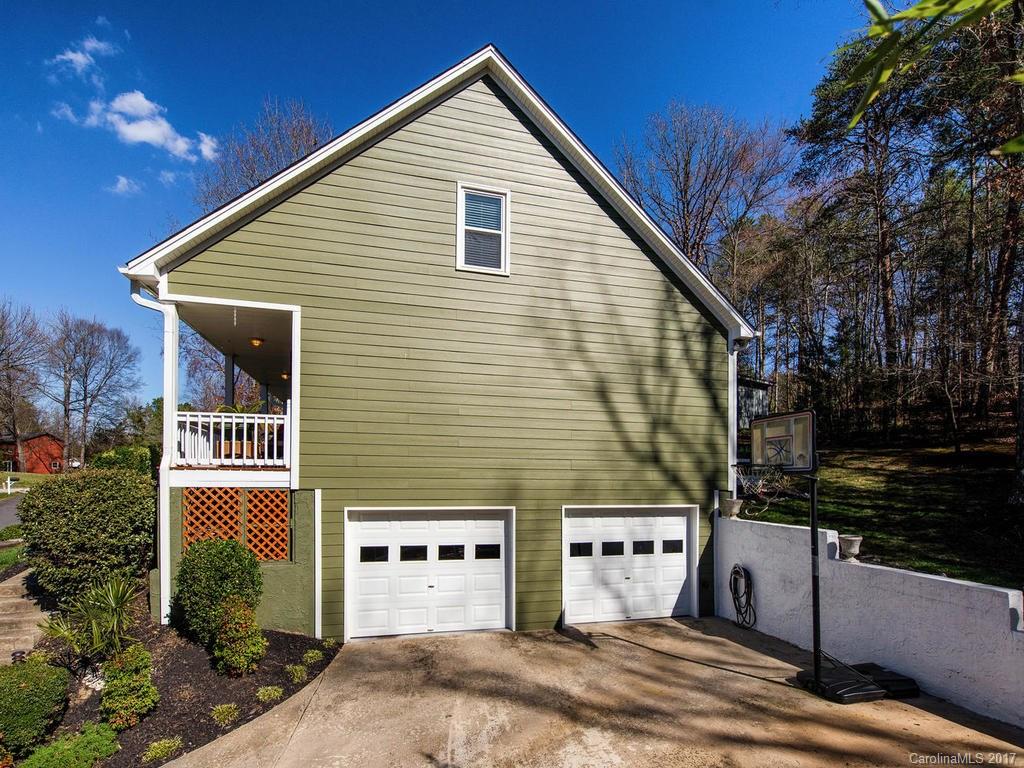 Tega Cay - Residential