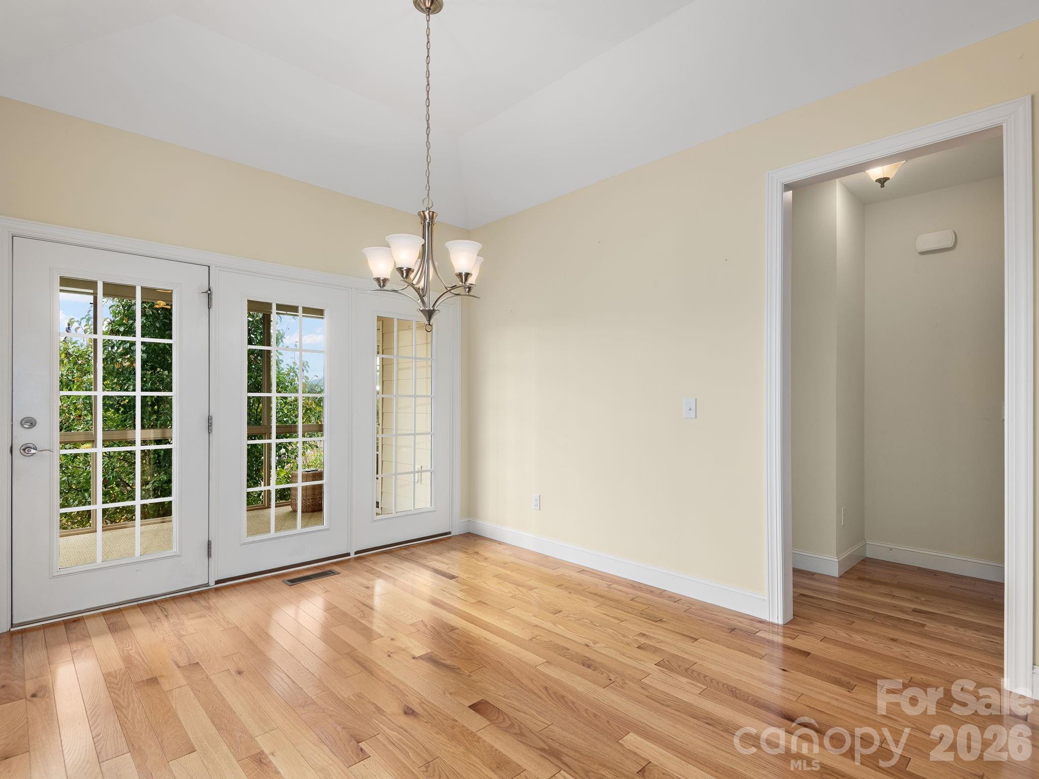 The Views at Rose Hill - Residential