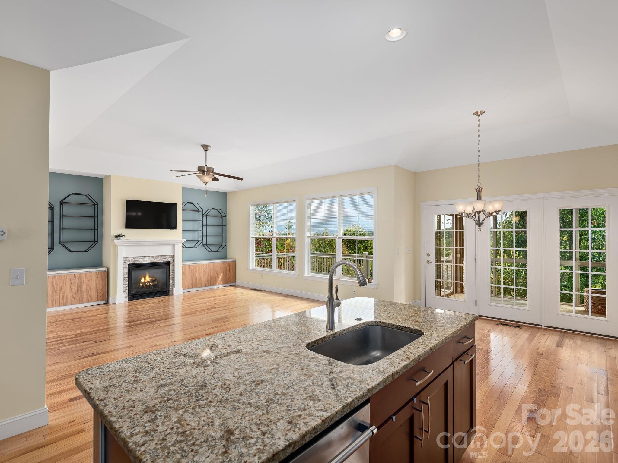 The Views at Rose Hill - Residential