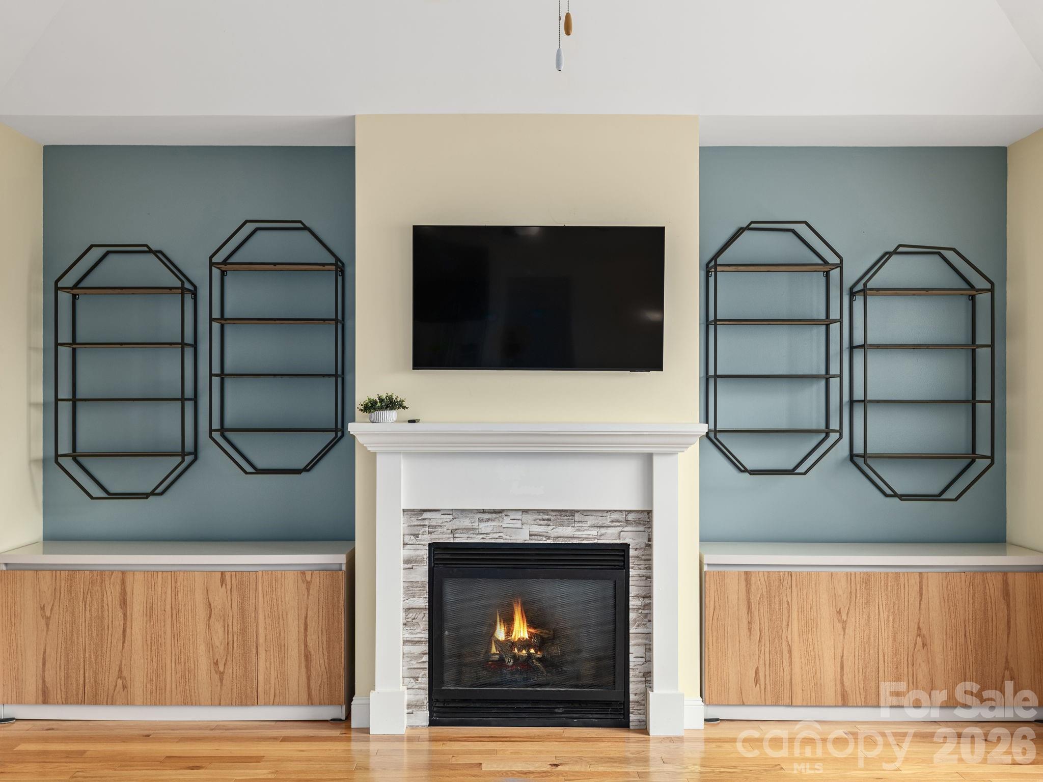 The Views at Rose Hill - Residential