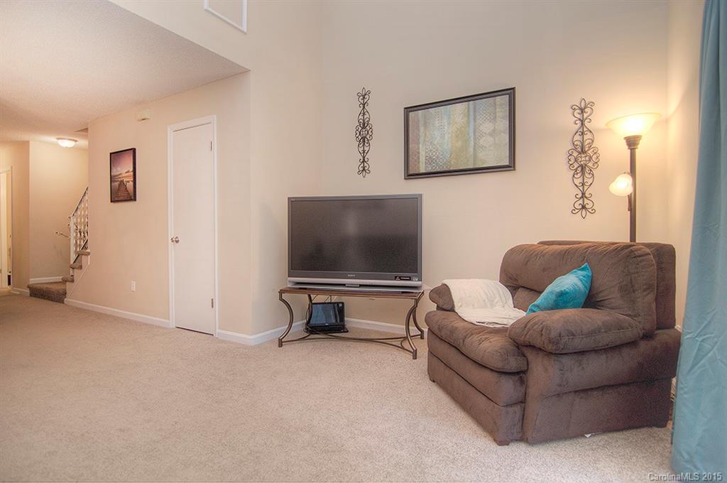 Lexington Commons - Residential