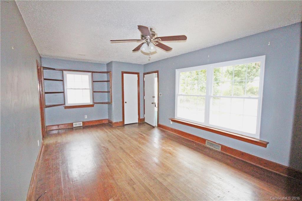 Oakhurst - Residential