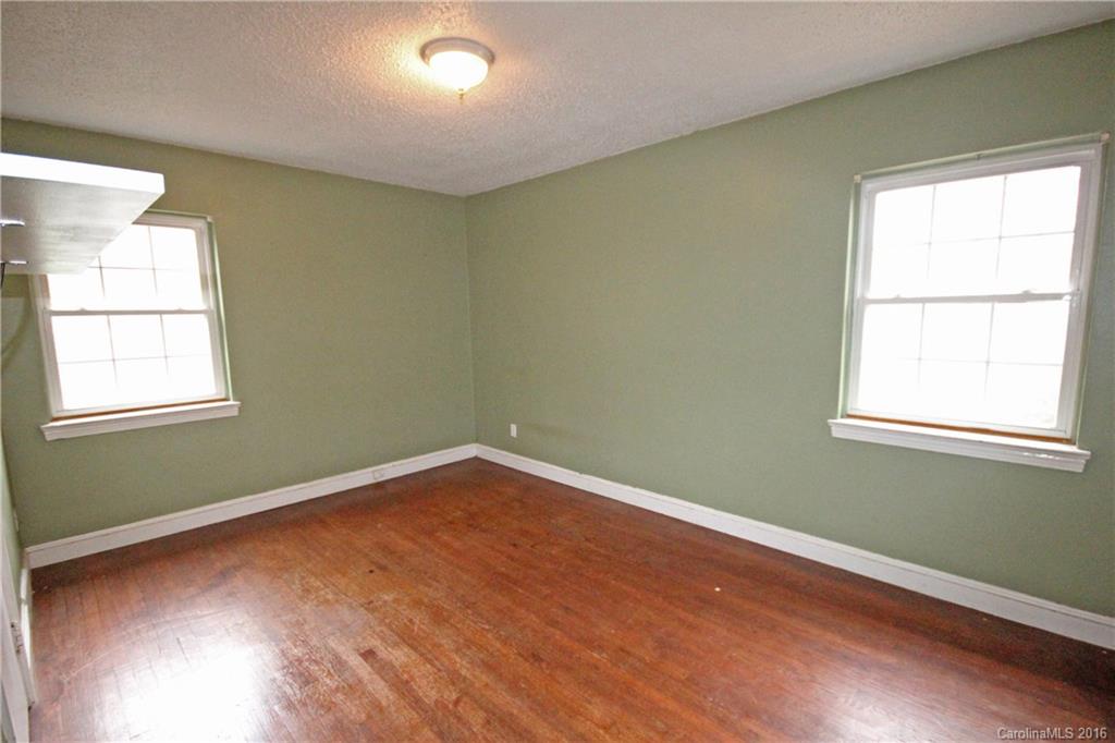 Oakhurst - Residential