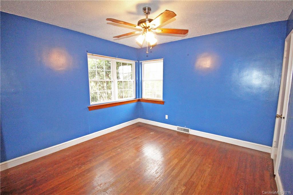 Oakhurst - Residential