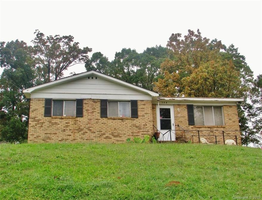 Great investment opportunity.  Current long term tenant in place.