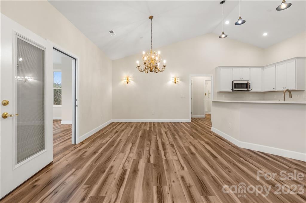 Riverwind - Residential