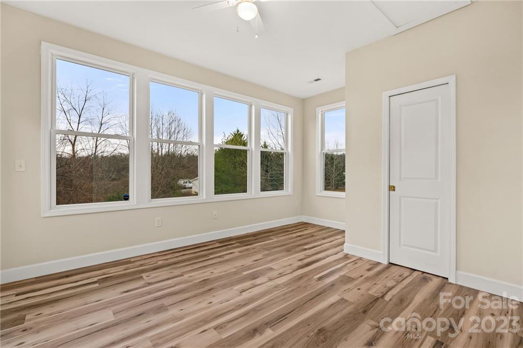 Riverwind - Residential