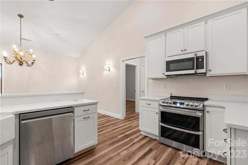 Riverwind - Residential