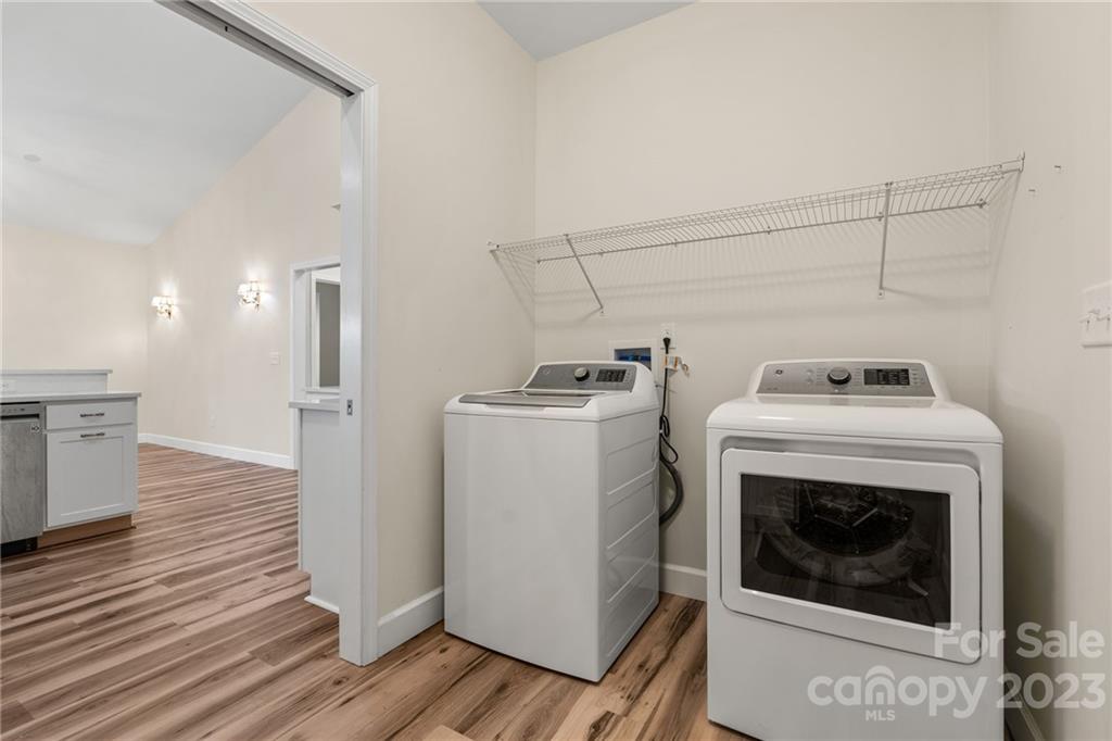 Riverwind - Residential