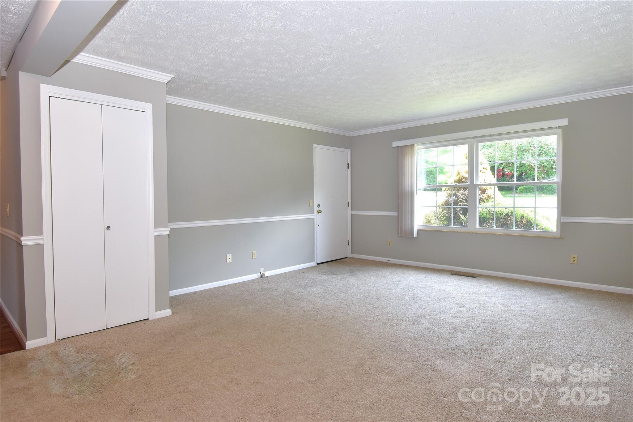 35 Capri Lane 11-C