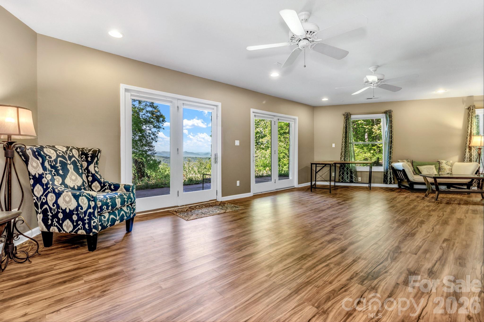 Winding Ridge Estates - Residential