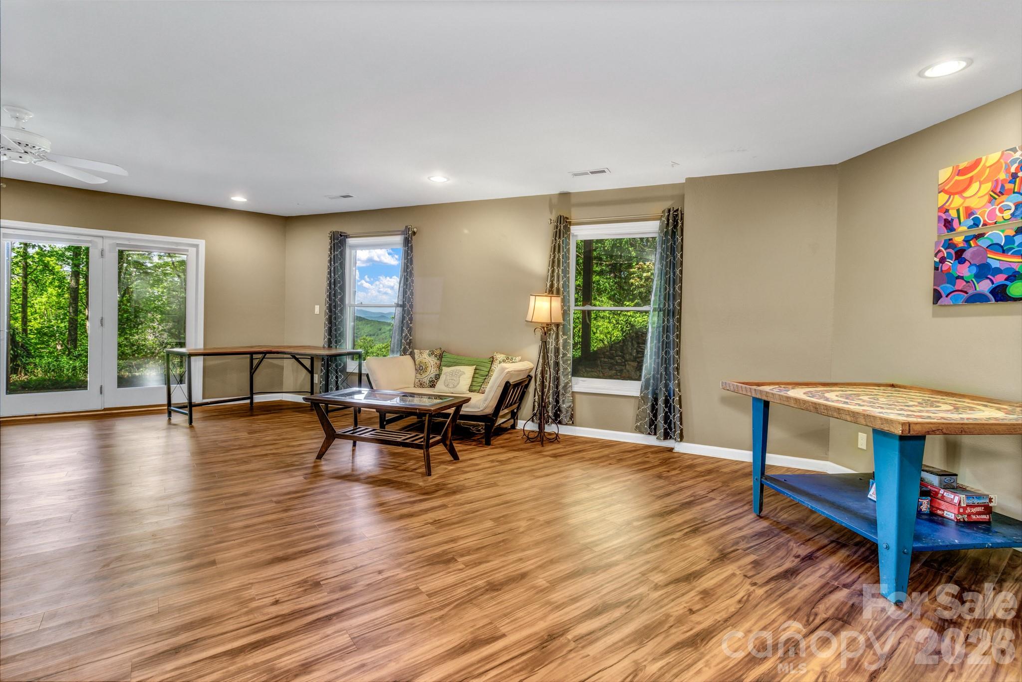 Winding Ridge Estates - Residential