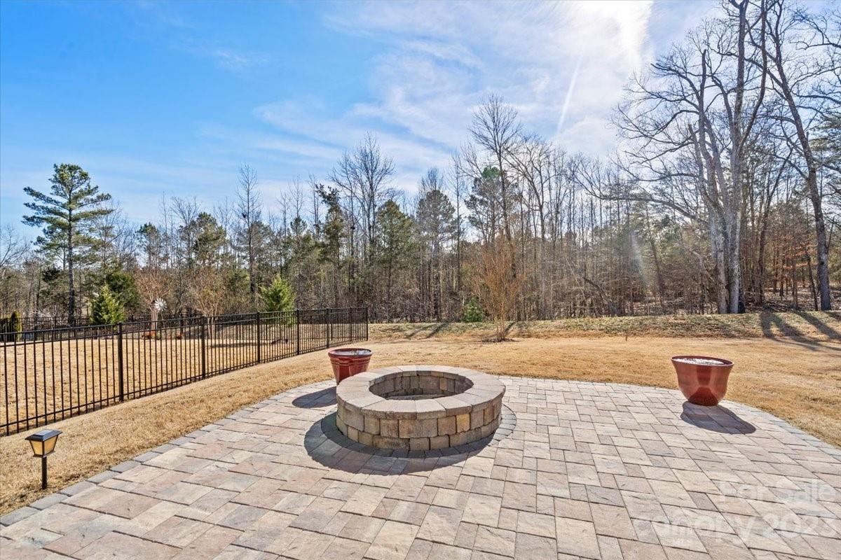 Chateau - Residential