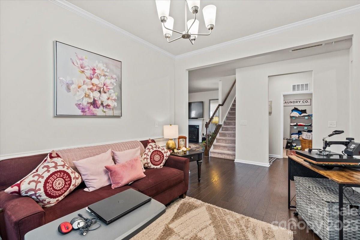 Chateau - Residential