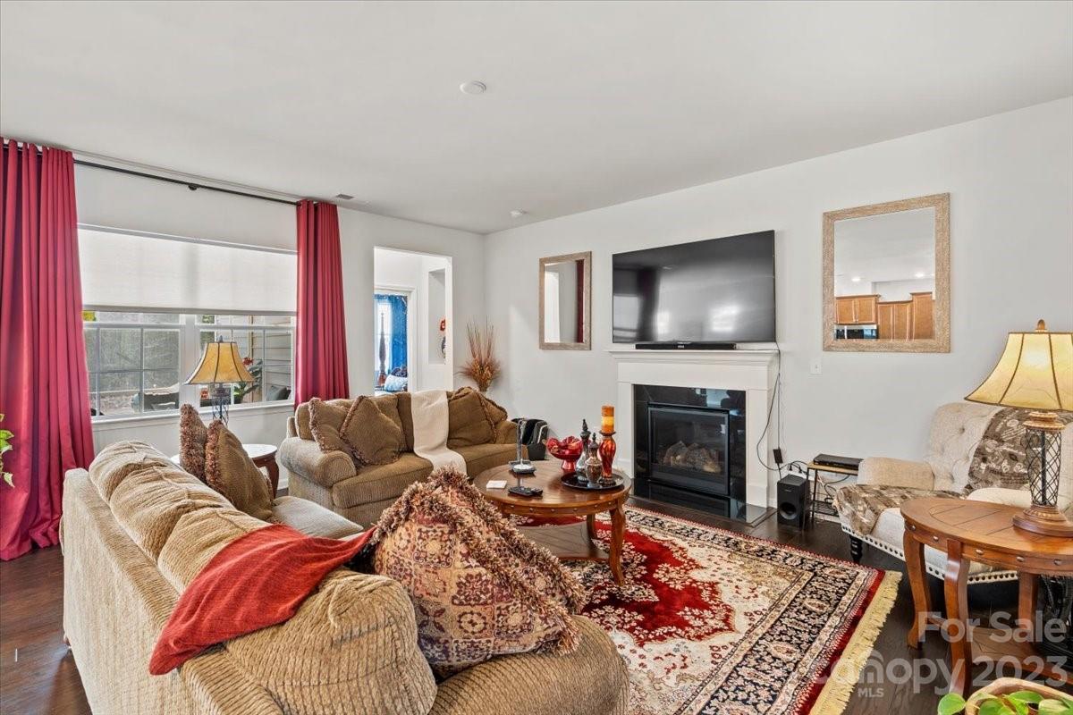 Chateau - Residential