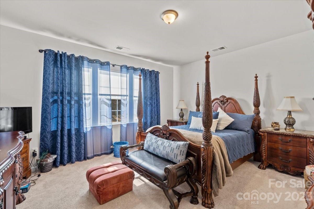 Chateau - Residential