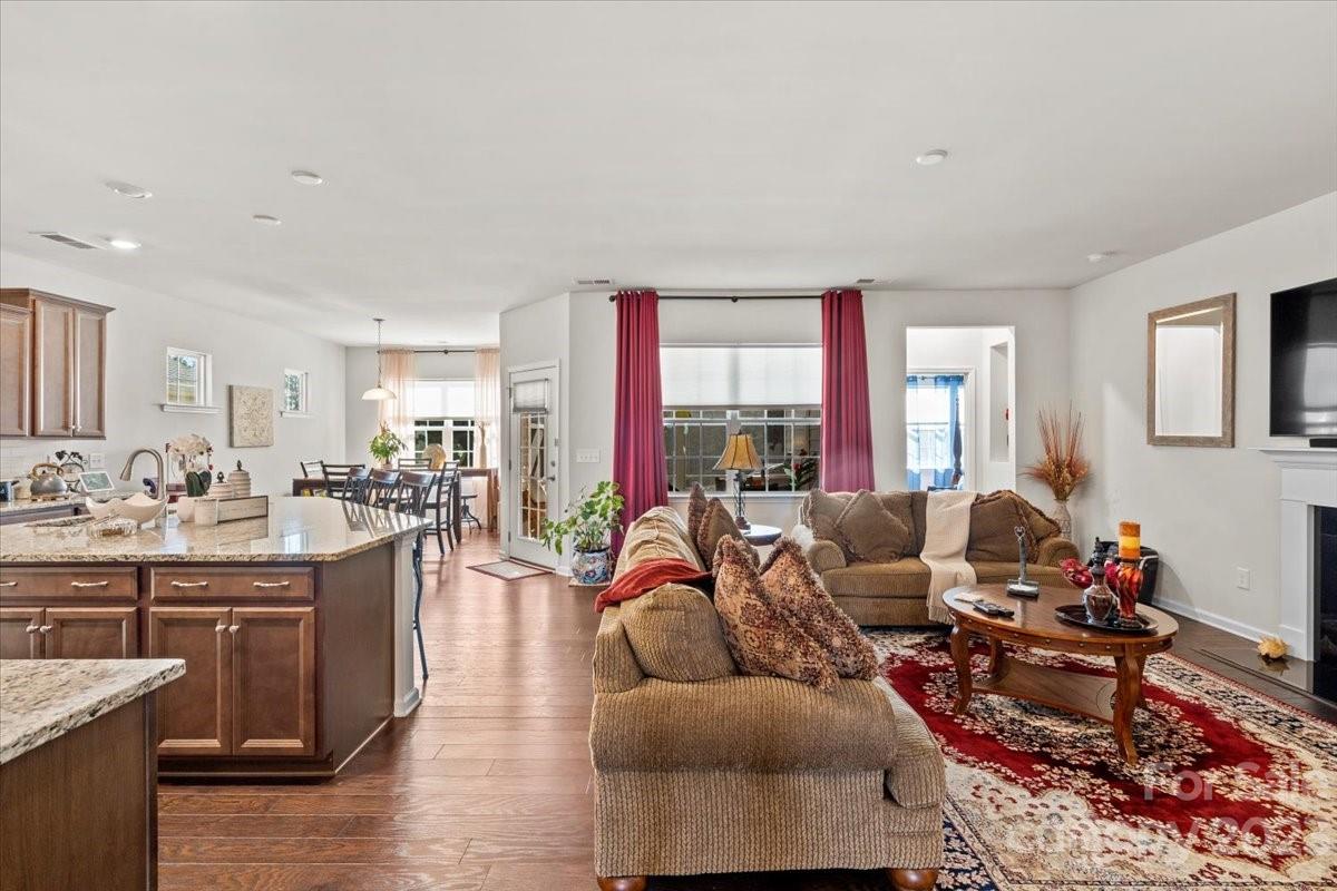 Chateau - Residential