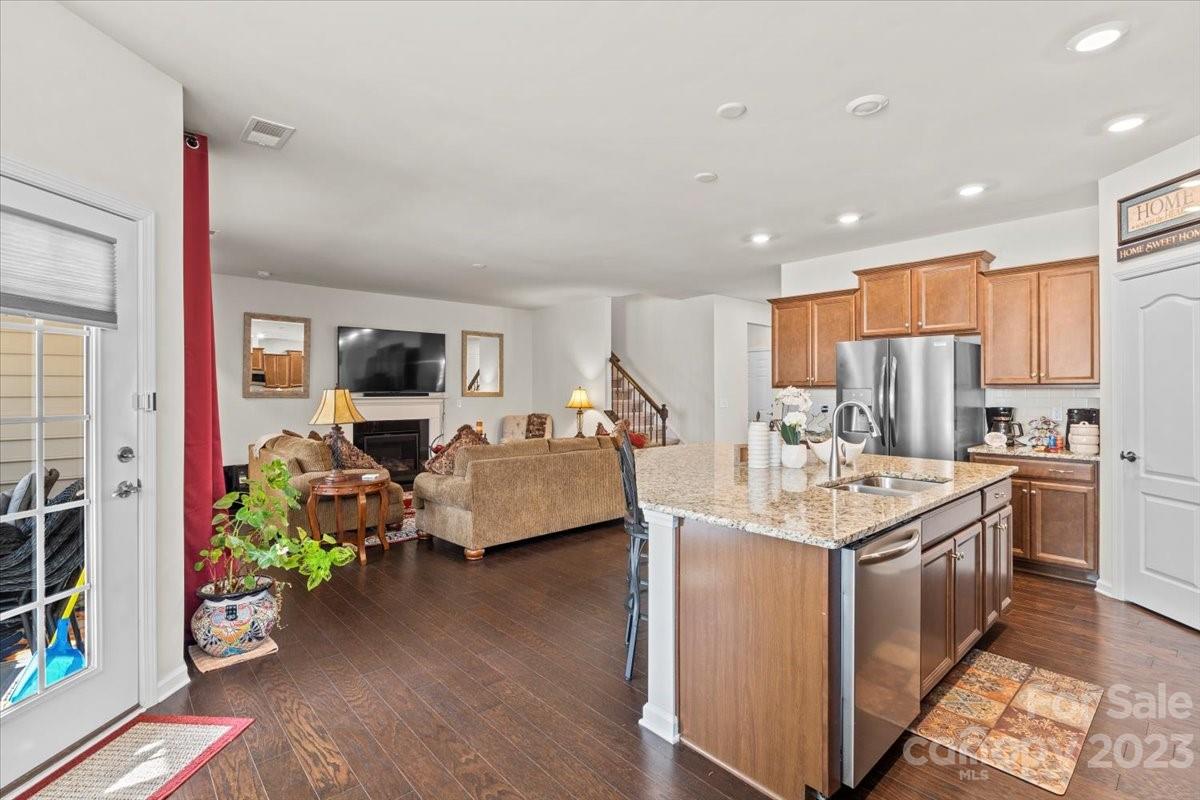 Chateau - Residential