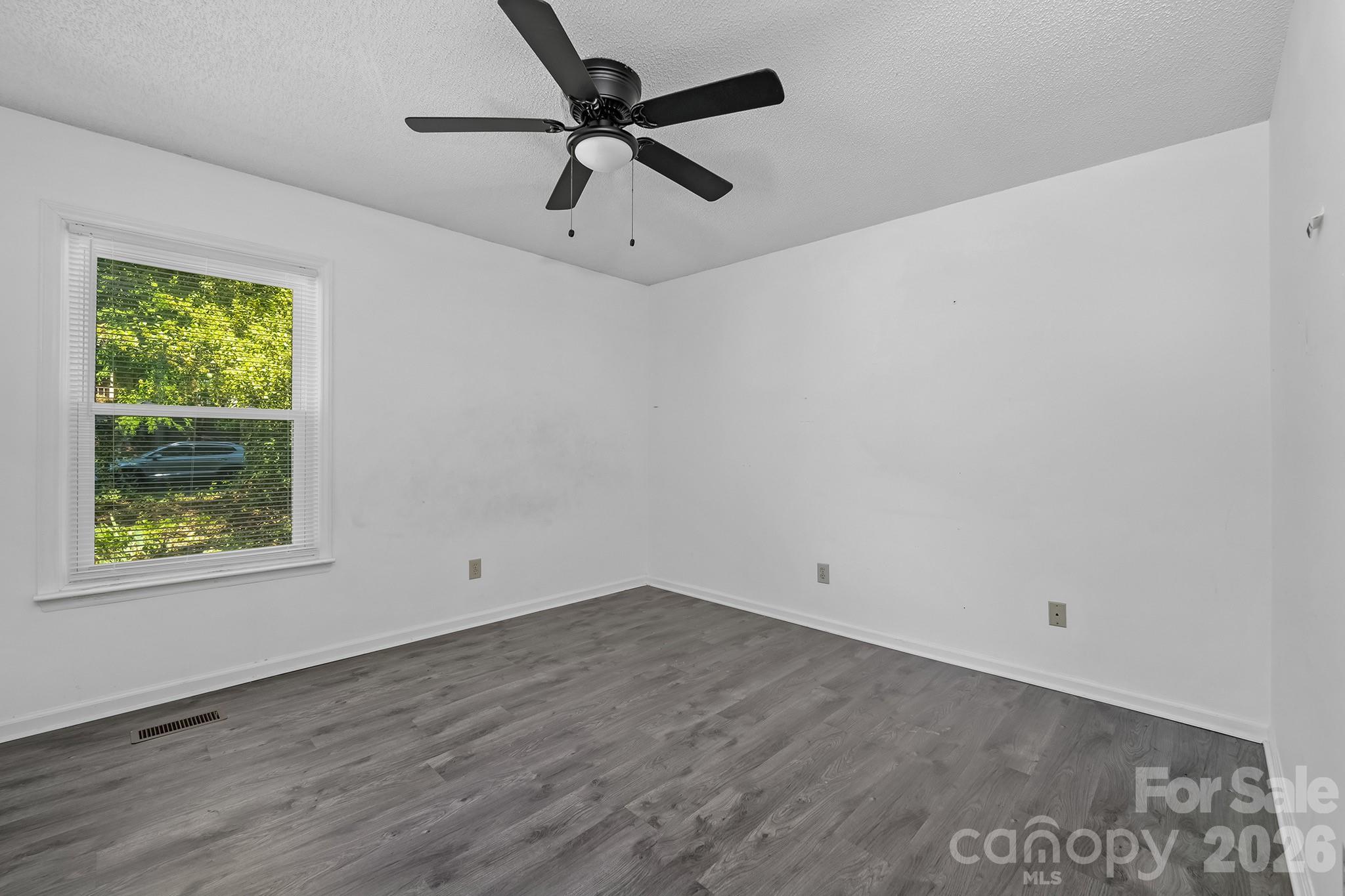 Wood Ridge - Residential