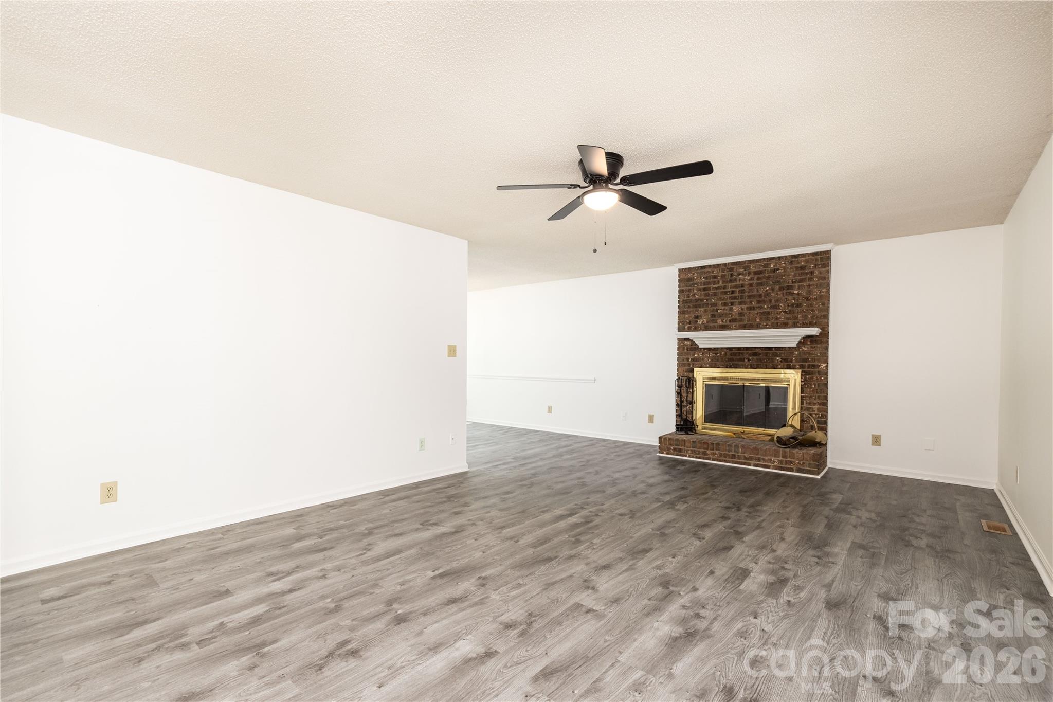 Wood Ridge - Residential