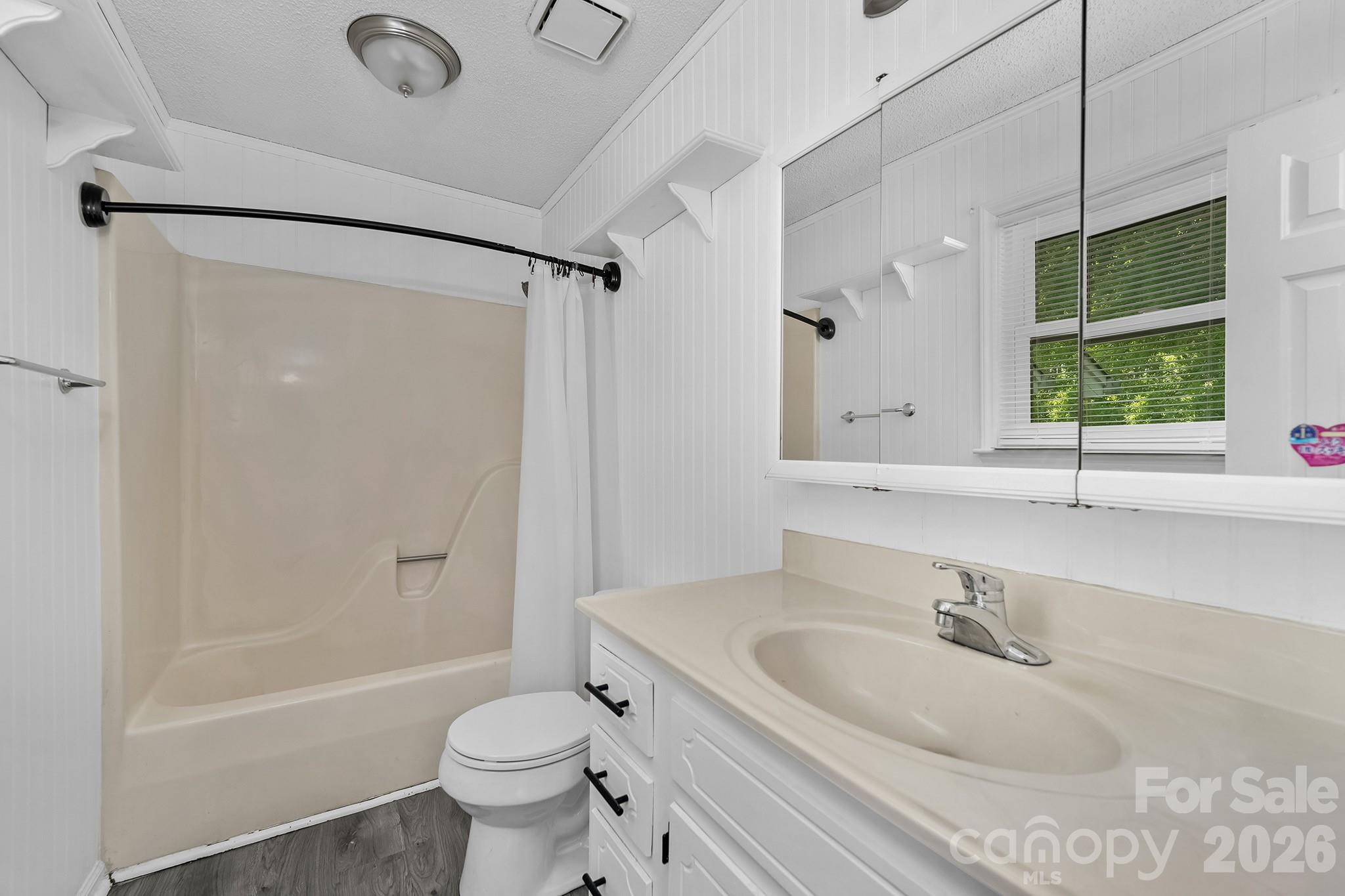 Wood Ridge - Residential