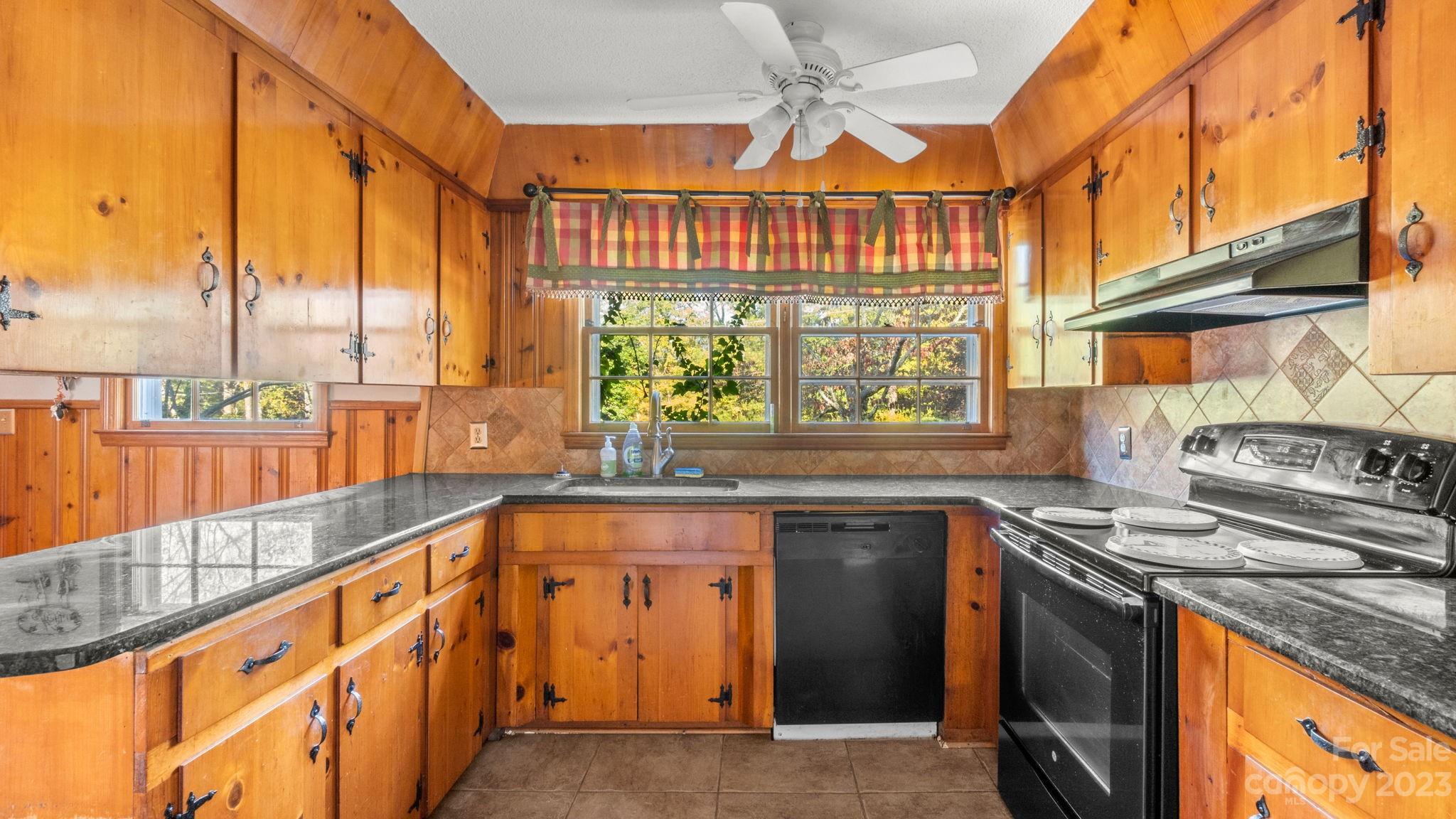 Hilltop Acres - Residential