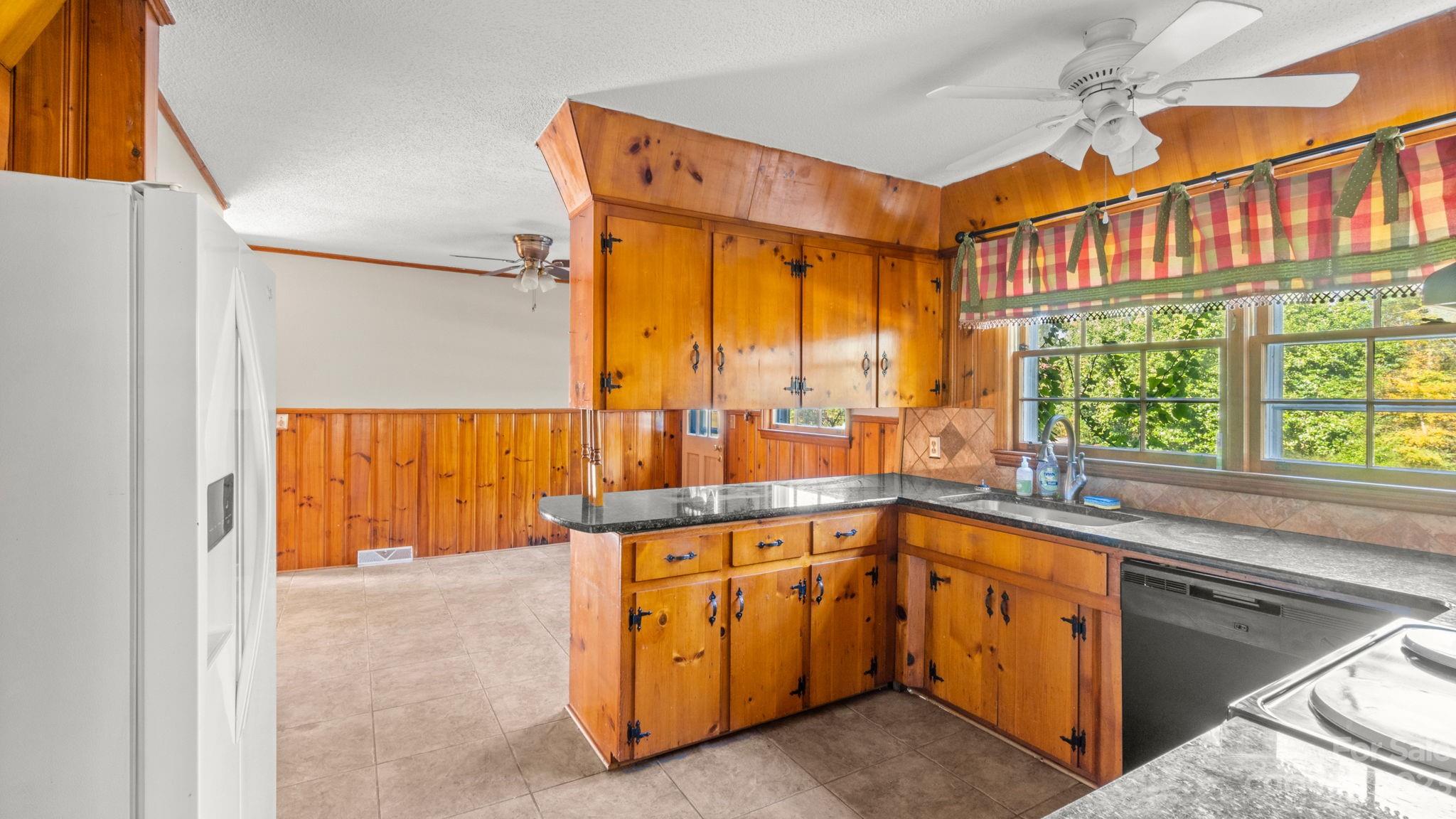 Hilltop Acres - Residential