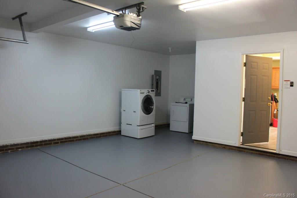 Colonial Village - Residential